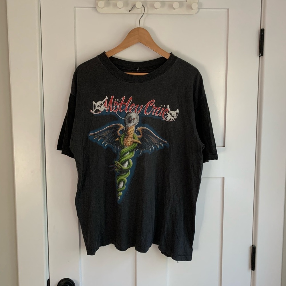 1989 Motley Crüe Shirt